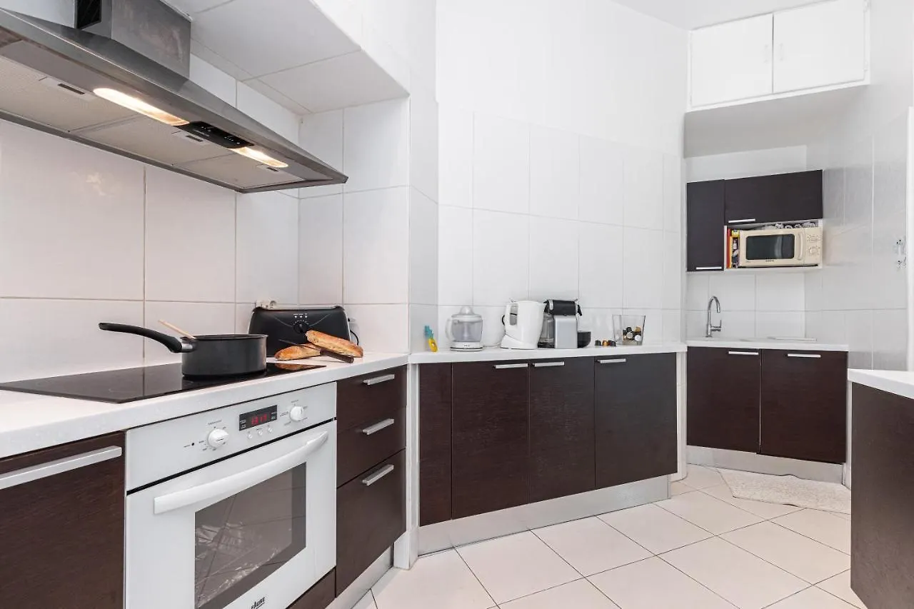 Feel Home - Grimaldi Nice