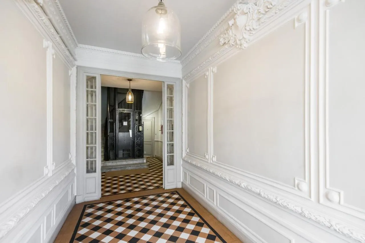 Feel Home - Grimaldi Nice Apartment