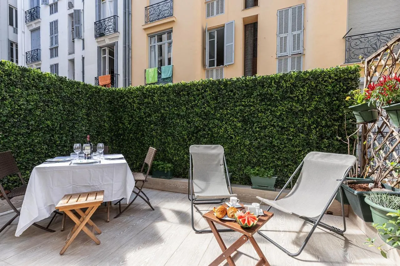 Feel Home - Grimaldi Nice Apartment